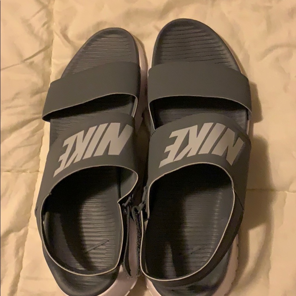 Nike slides